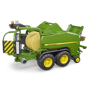 BRUDER John Deere C441R round bales press