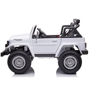 ePRO Ride Toyota Land Cruiser FJ40 Licensed Ride-On Car