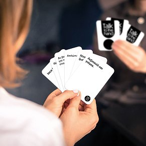 Επέκταση Επιτραπέζιου Παιχνιδιού Talk To The Hand Cringe Για 18+
