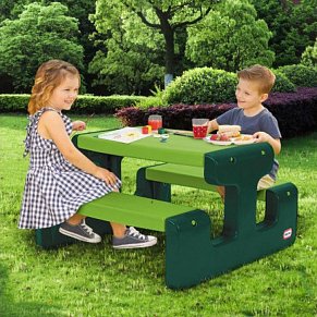 Little Tikes Μεγάλο Τραπεζάκι Πικνίκ (Go Green)