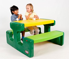 Little Tikes Large Picnic Table (Evergreen)
