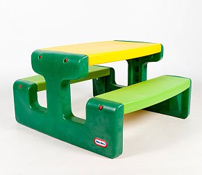 Little Tikes Large Picnic Table (Evergreen)