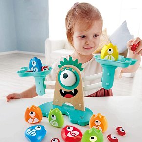 Hape Διπλή Ξύλινη Πυραμίδα Ουράνιο τόξο