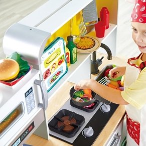 Hape - Cook 'N Serve Kitchen & Fan Fryer
