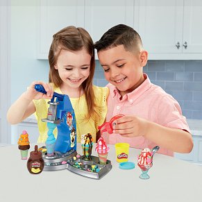 Play-Doh Drizzy Ice Cream Playset