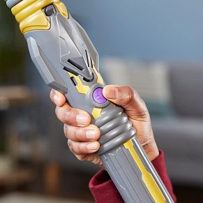 Marvel Studios’ Black Panther: Wakanda Forever Kingsguard FX Spear Electronic