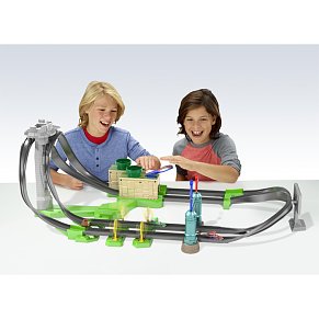 Hot Wheels® Mario Kart™ Πίστα Ταχύτητας με Εμπόδια