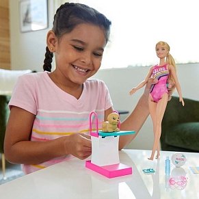 Barbie® DHA-Κολυμβήτρια
