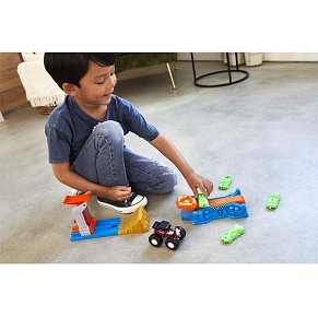 Hot Wheels® Monster Trucks Εκτόξευση Και Σύγκρουση