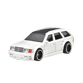 Hot Wheels Boulevard Series Mercedes-Benz E36 AMG – Συλλεκτικό Μοντέλο 1:64 HRT78