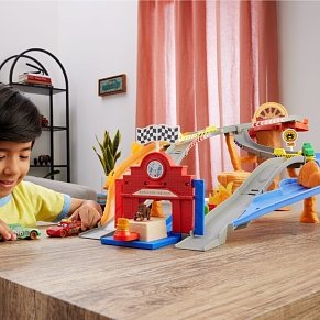 Disney Pixar Cars Radiator Springs Race & Rescue Πίστα