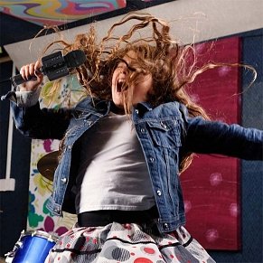 Ασύρματο Μικρόφωνο Karaoke σε Μάυρο Χρώμα