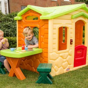 Little Tikes Picnic on the Patio Playhouse (Natural)