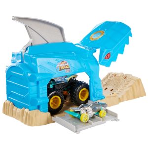 Hot Wheels® Monster Truck Pit and Launch Shark Wreak™ Play Set